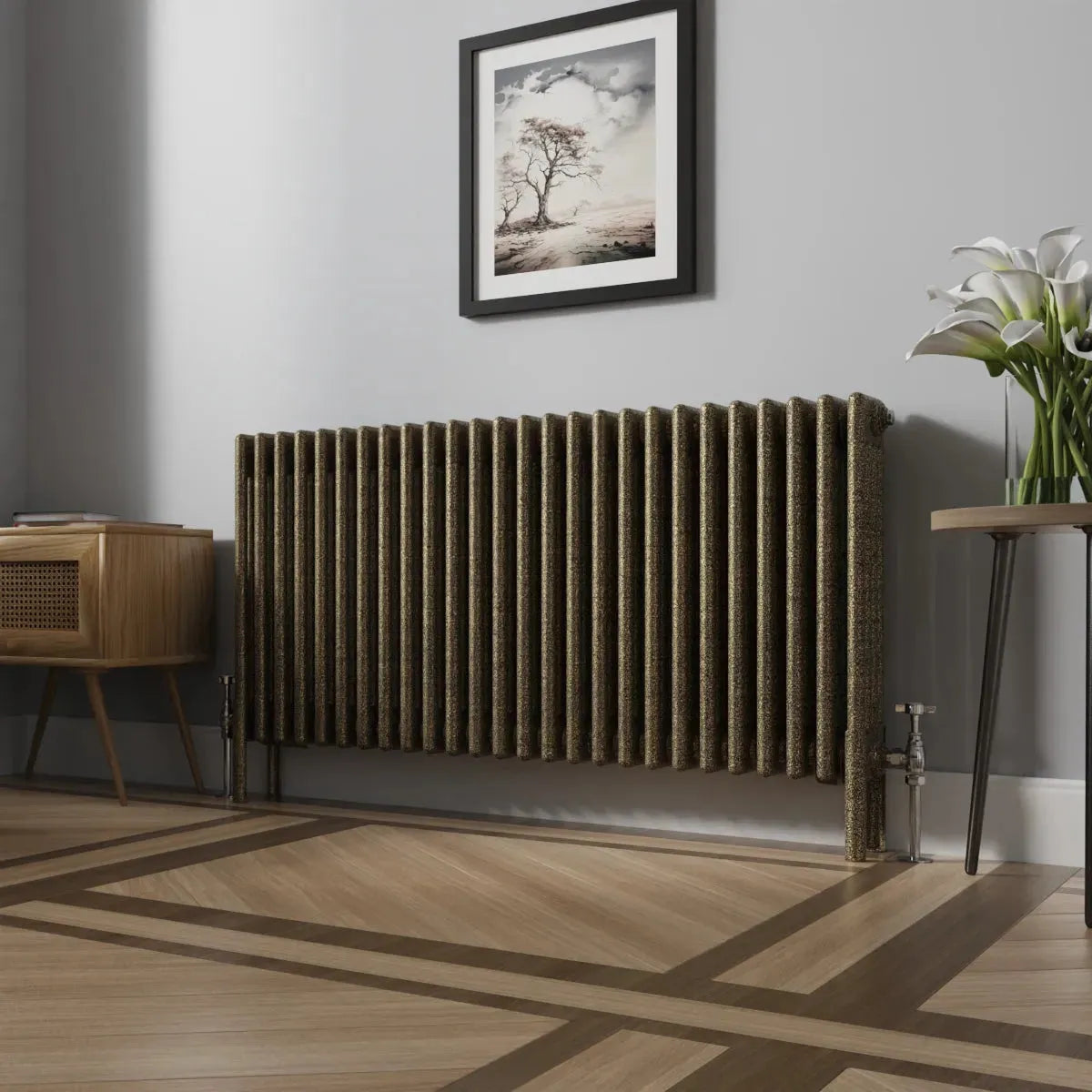 Ferentino - Traditional horizontal column radiator blackened gold