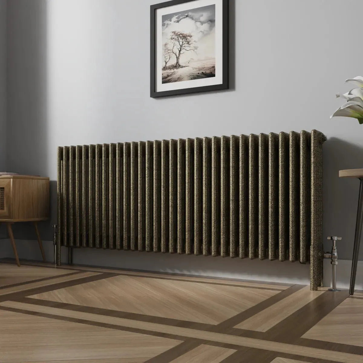 Ferentino - Traditional horizontal column radiator blackened gold
