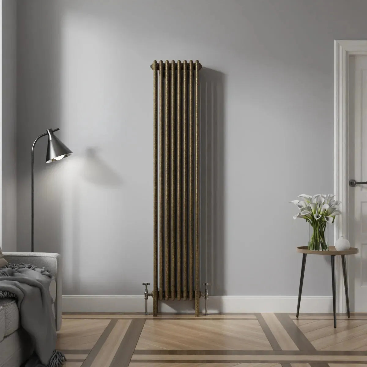 Ferentino - Traditional vertical column radiator blackened gold