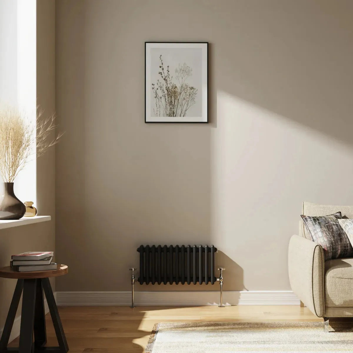 Ferentino - Traditional horizontal column radiator black
