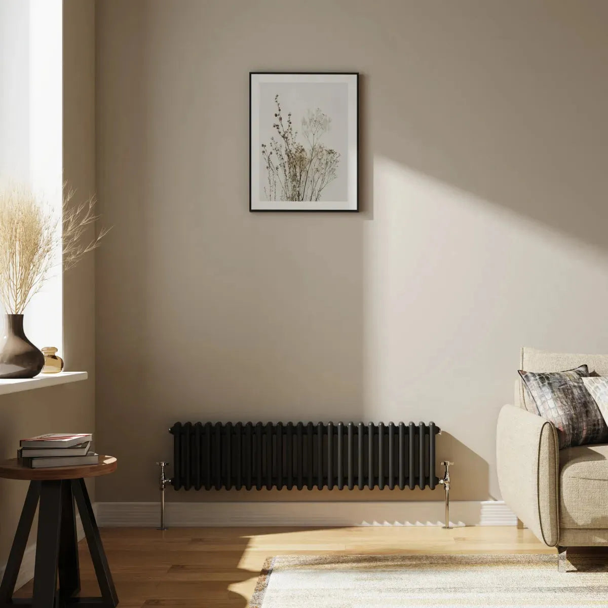 Ferentino - Traditional horizontal column radiator black