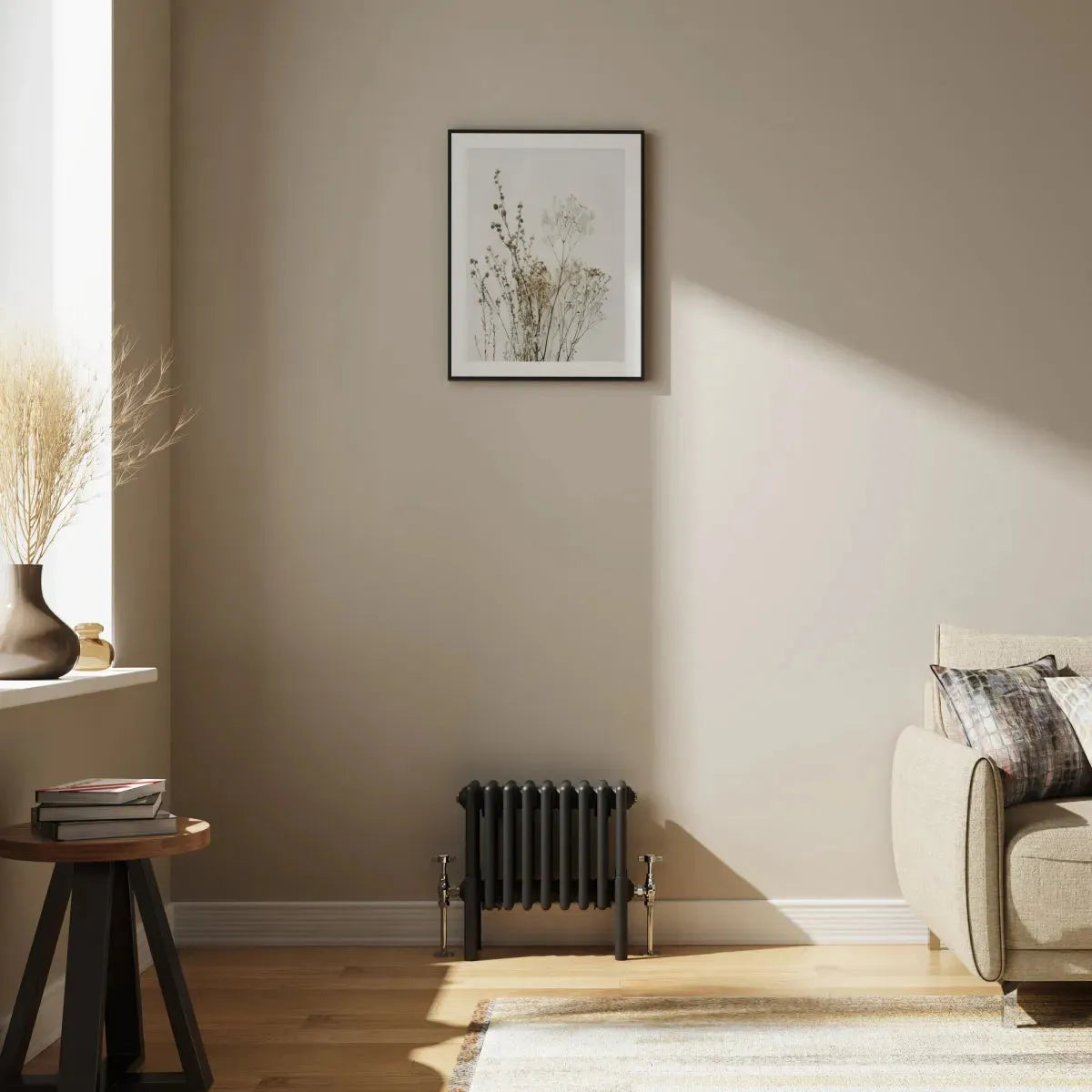 Ferentino - Traditional horizontal column radiator black