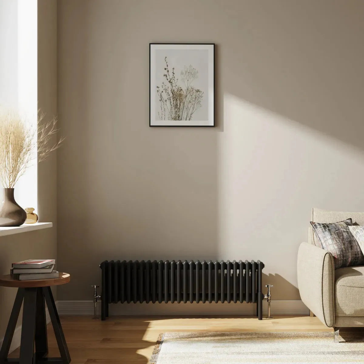Ferentino - Traditional horizontal column radiator black