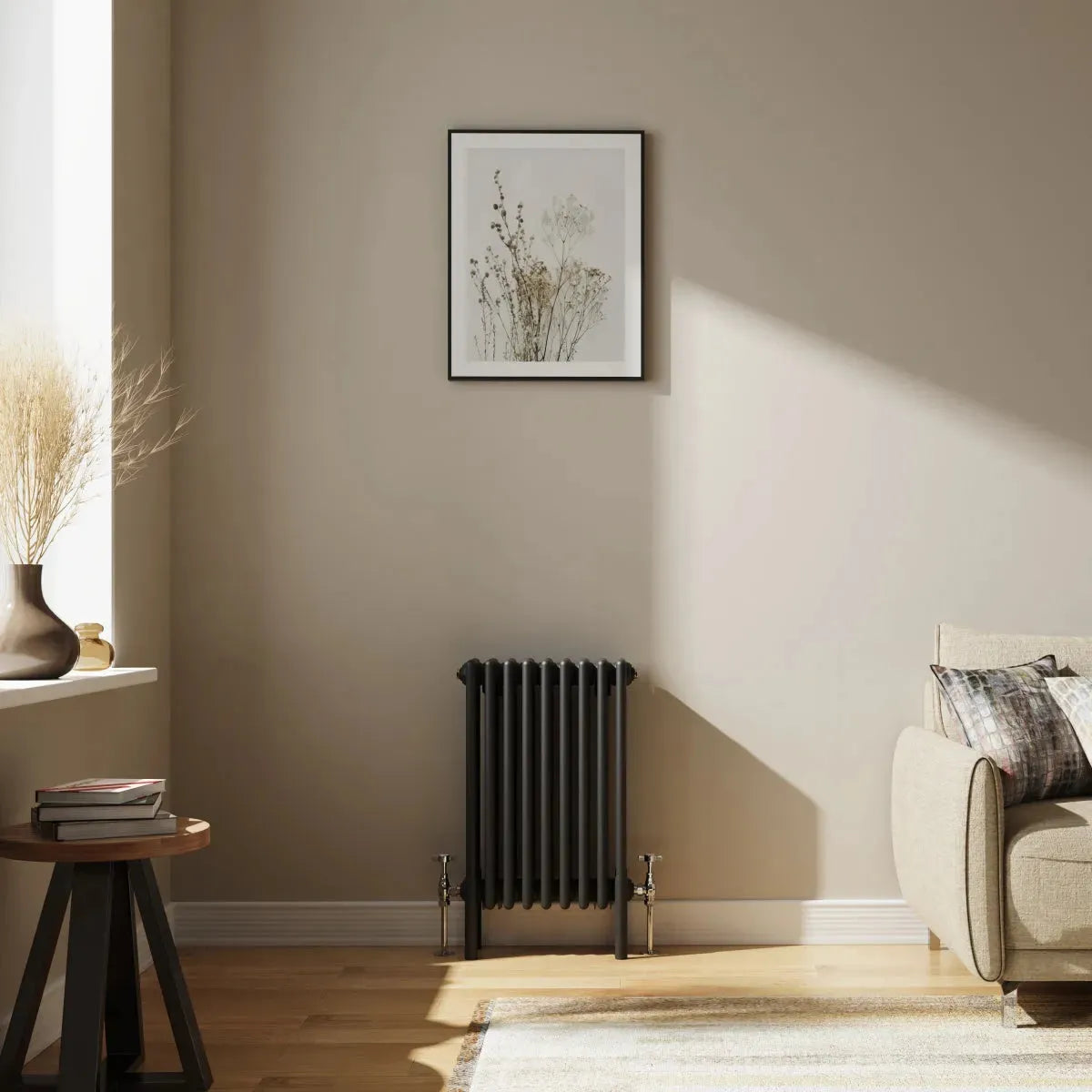 Ferentino - Traditional horizontal column radiator black