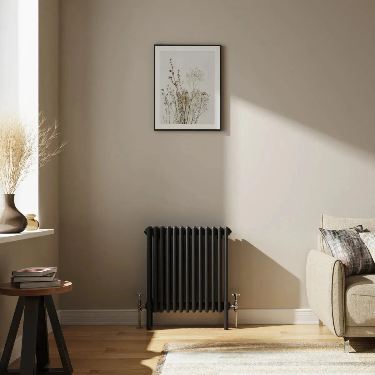Ferentino - Traditional horizontal column radiator black
