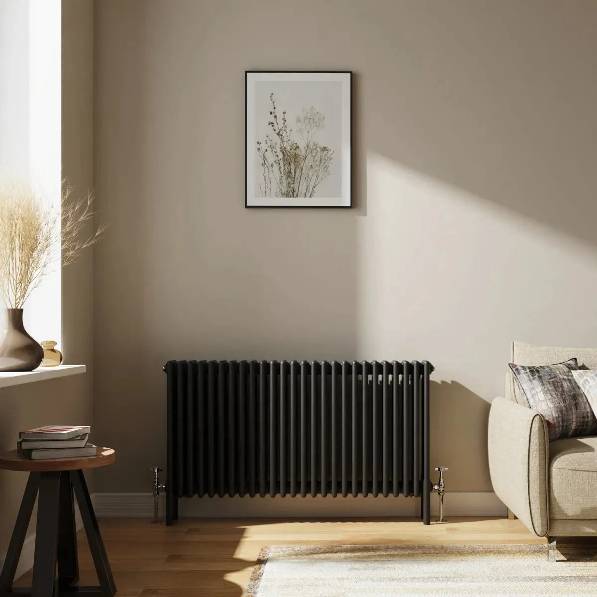Ferentino - Traditional horizontal column radiator black
