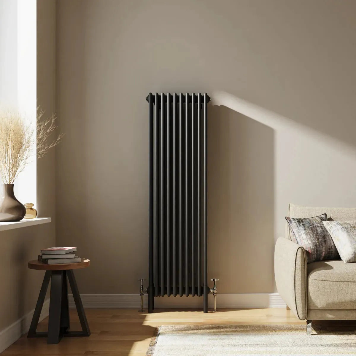 Ferentino - Traditional vertical column radiator black