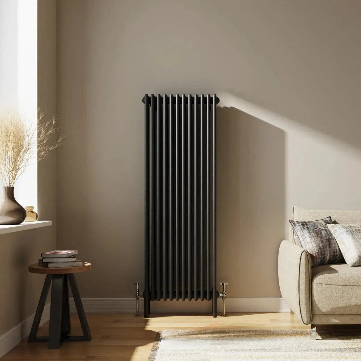 Ferentino - Traditional vertical column radiator black