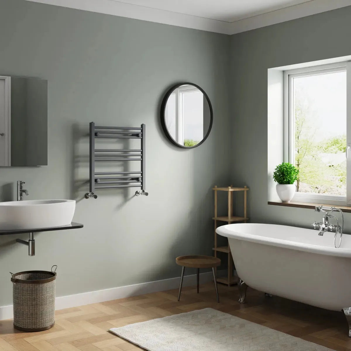 Enna - Straight heated towel rail anthracite