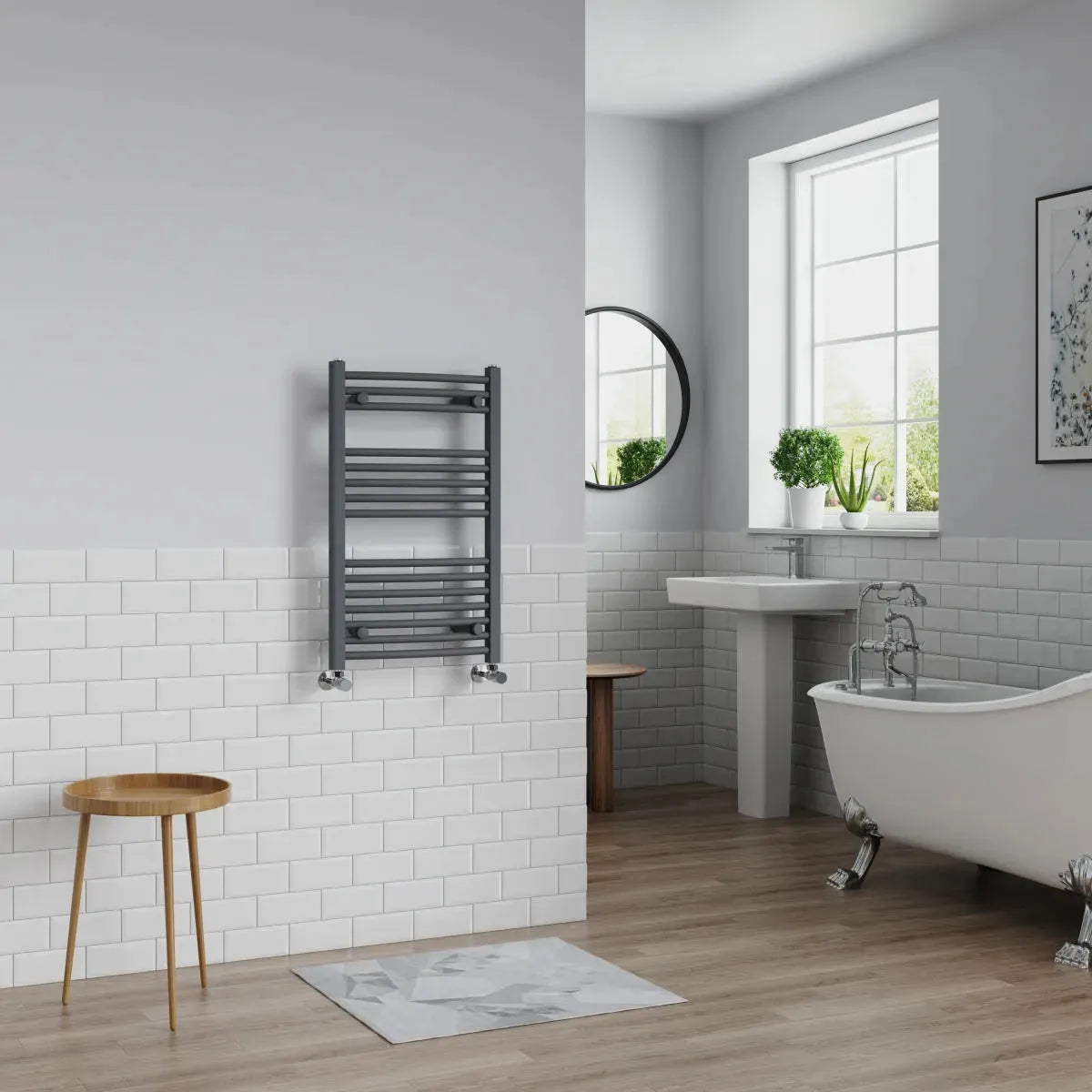 Gela - Curved heated towel rail anthracite