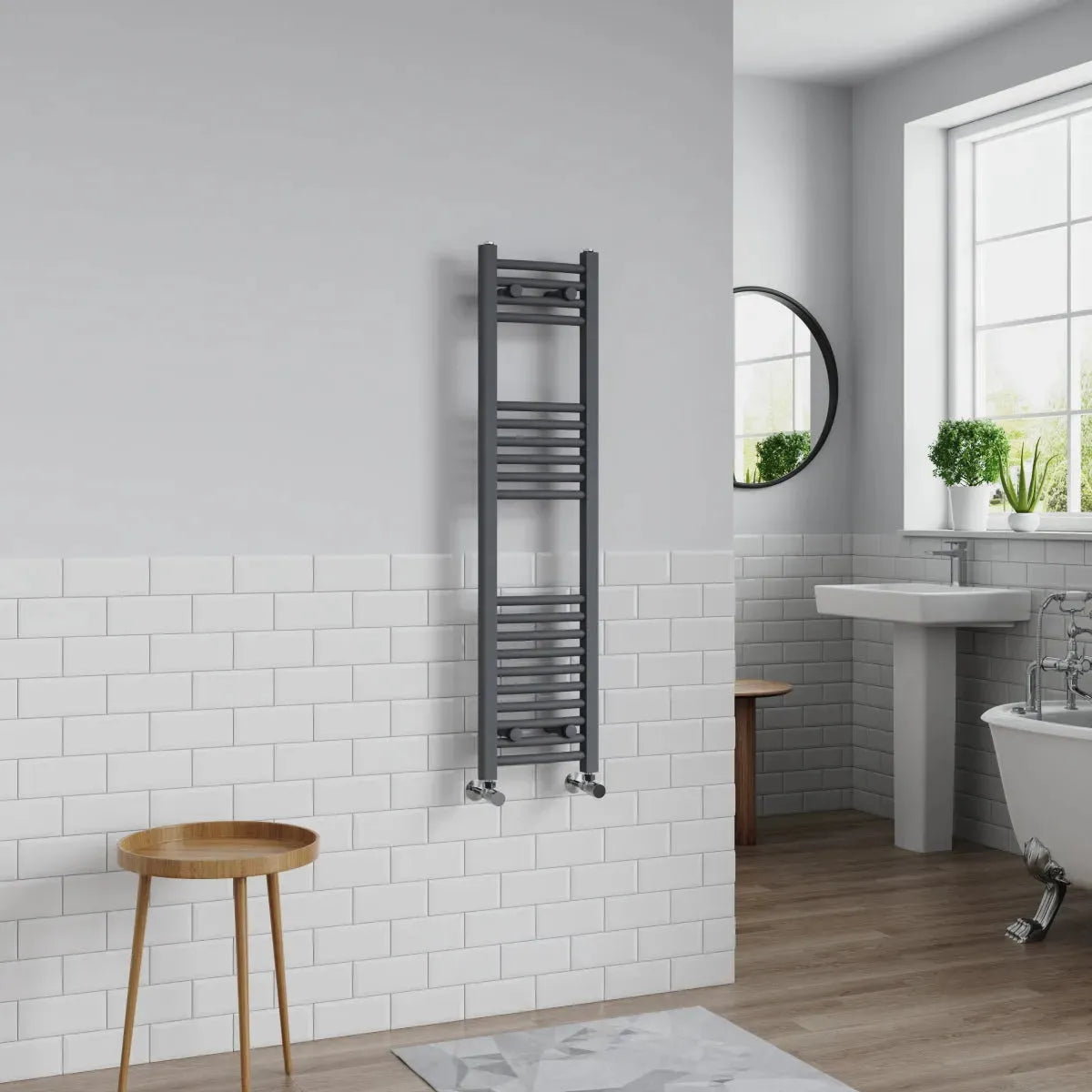 Gela - Curved heated towel rail anthracite