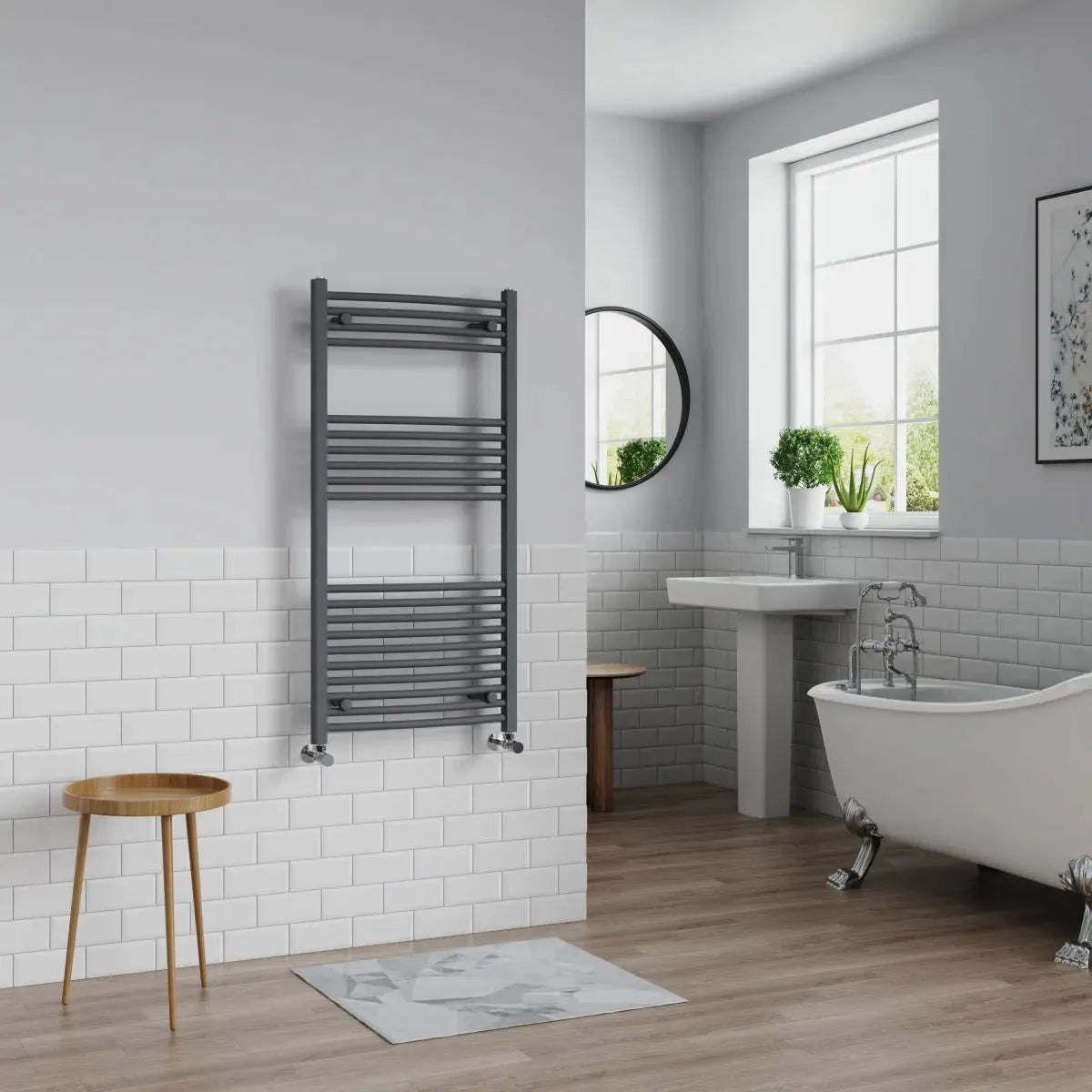 Gela - Curved heated towel rail anthracite