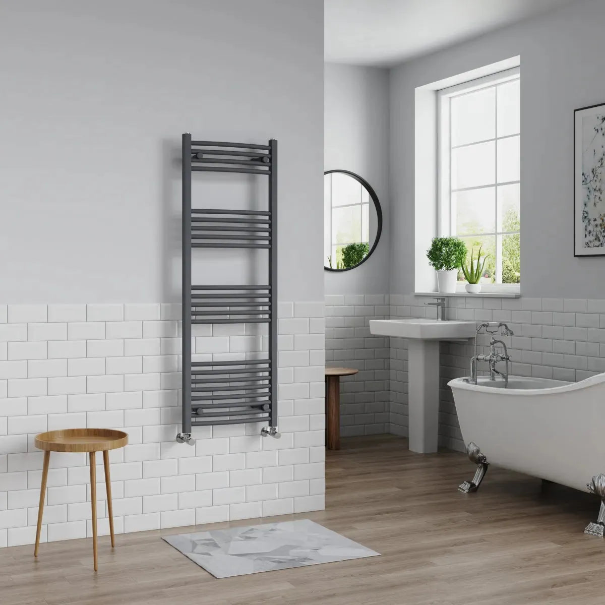 Gela - Curved heated towel rail anthracite