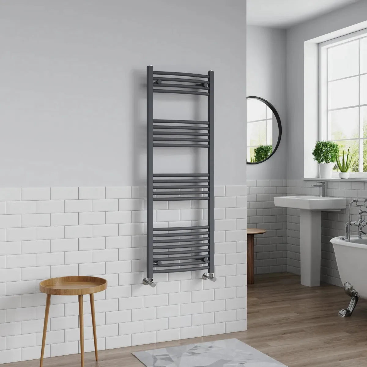 Gela - Curved heated towel rail anthracite