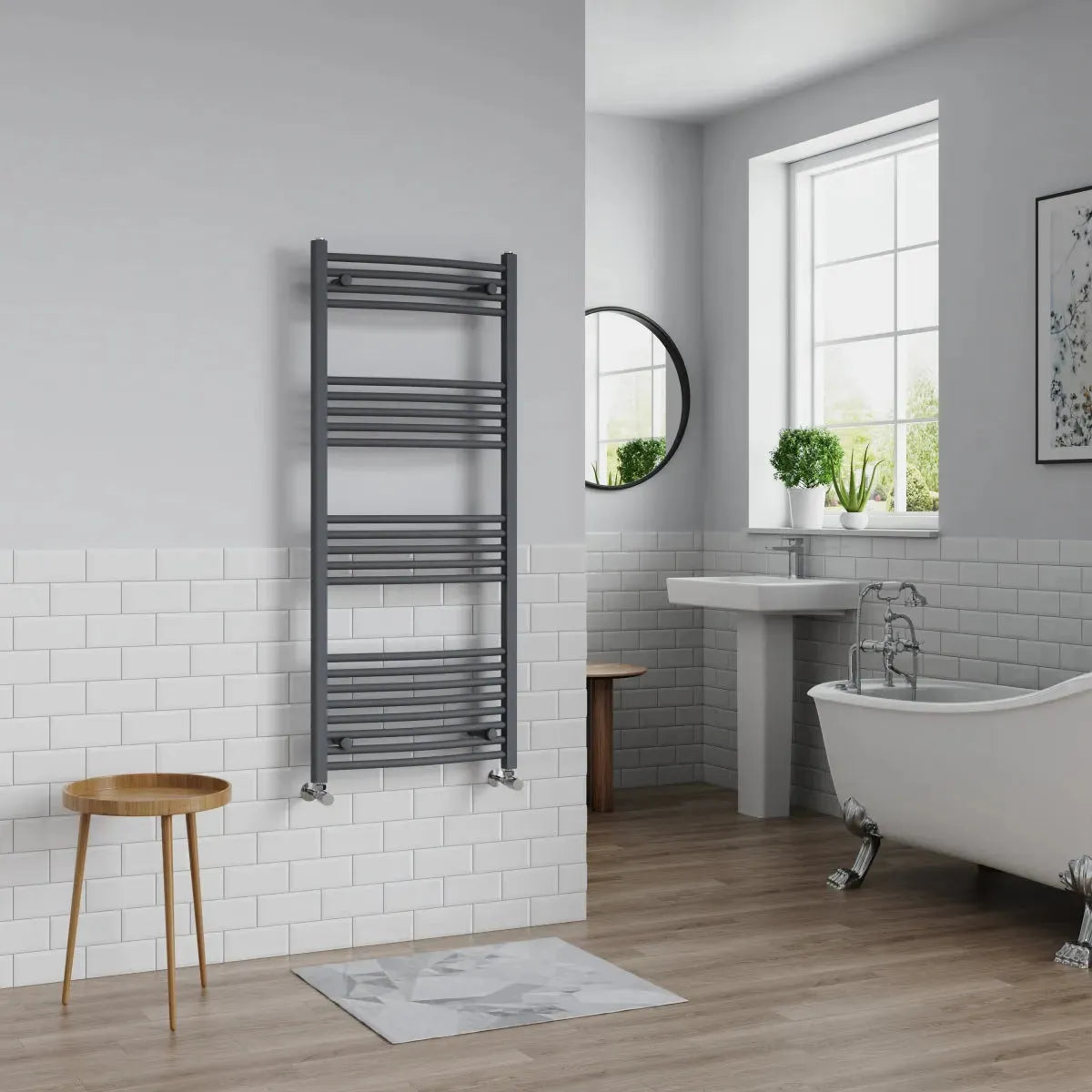 Gela - Curved heated towel rail anthracite