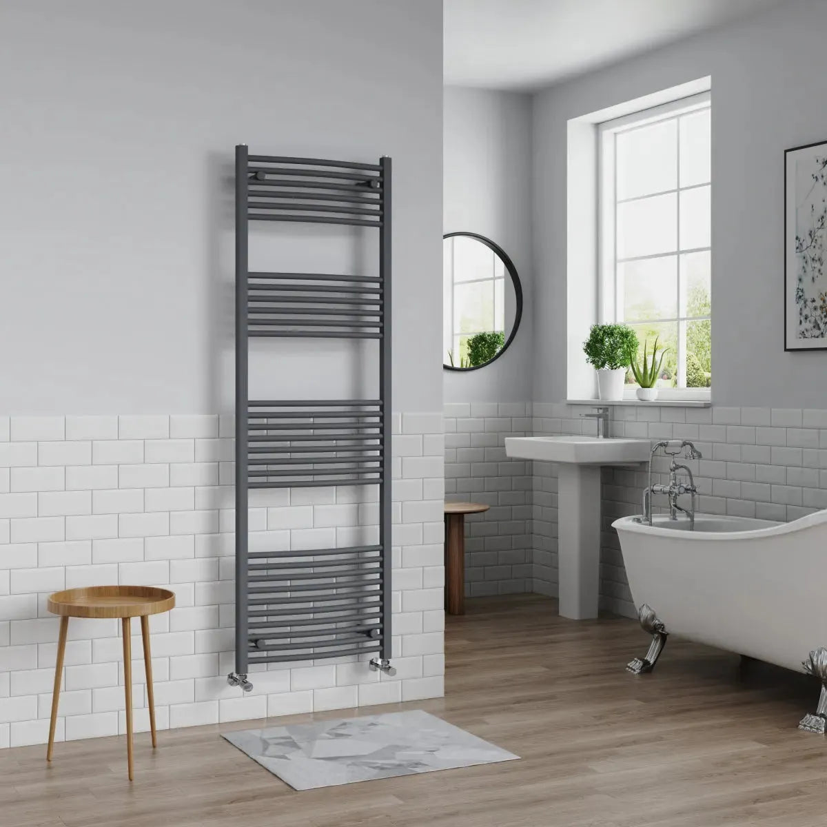 Gela - Curved heated towel rail anthracite