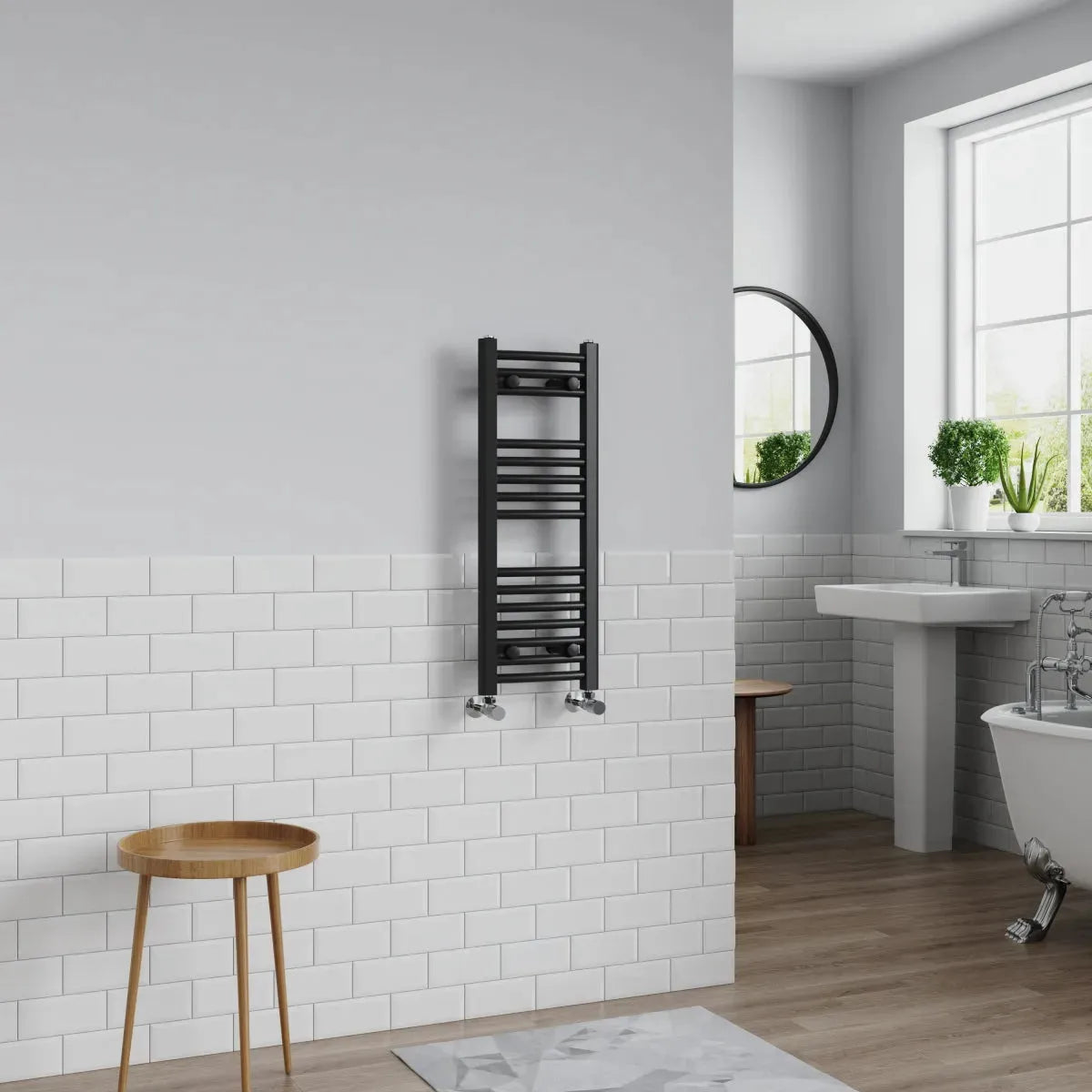 Gela - Curved heated towel rail black