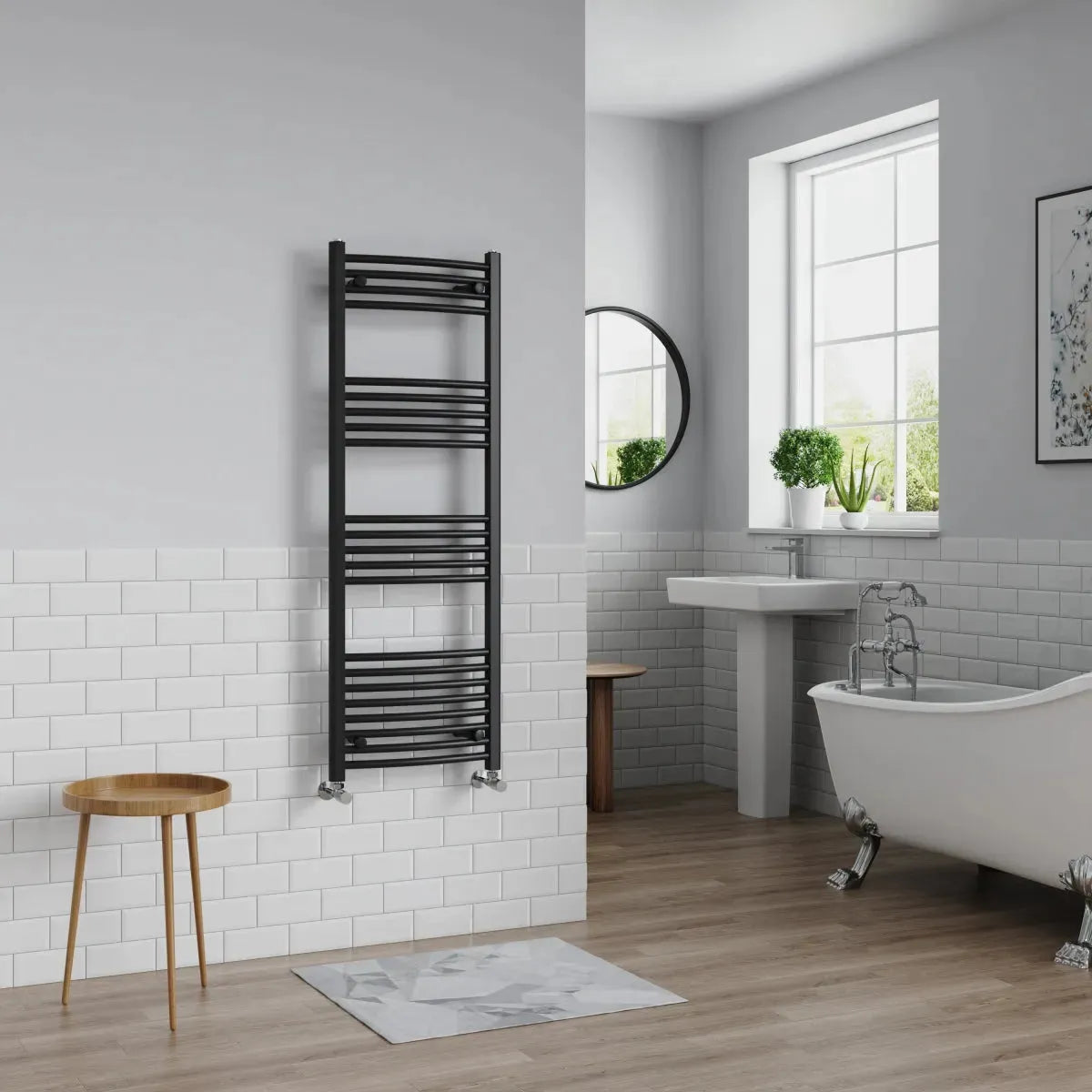 Gela - Curved heated towel rail black