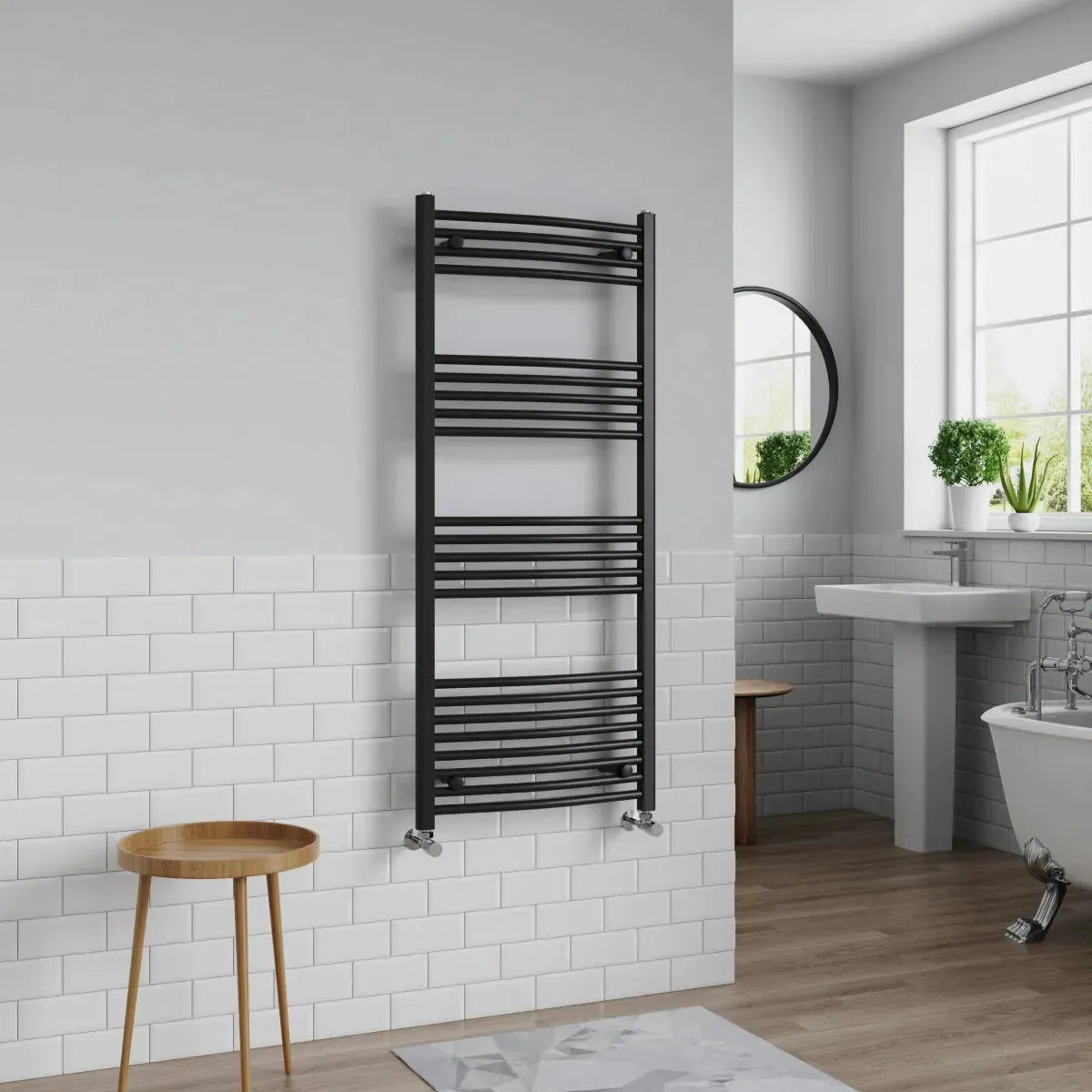 Gela - Curved heated towel rail black