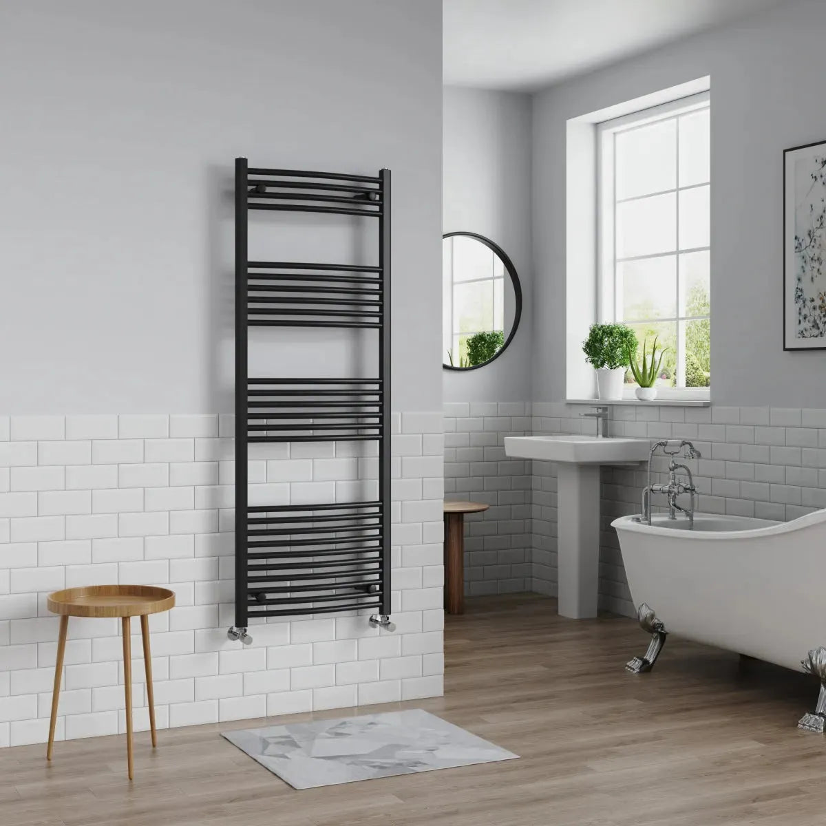 Gela - Curved heated towel rail black