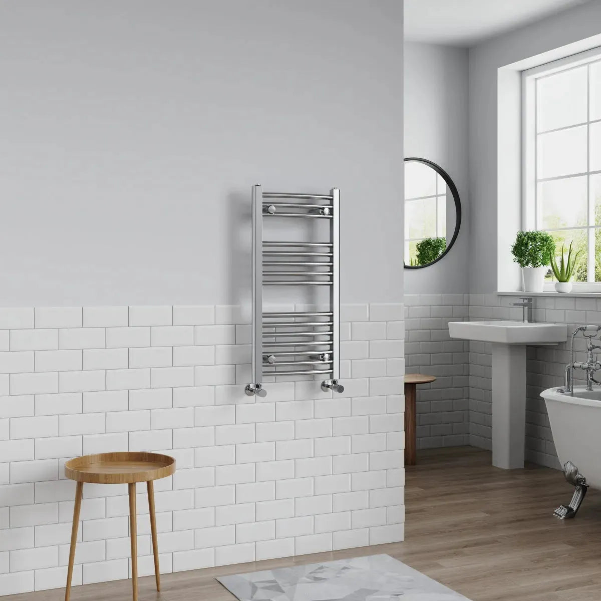 Gela - Curved heated towel rail chrome