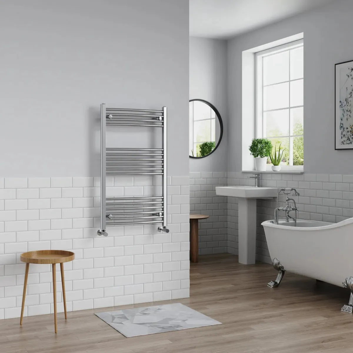 Gela - Curved heated towel rail chrome