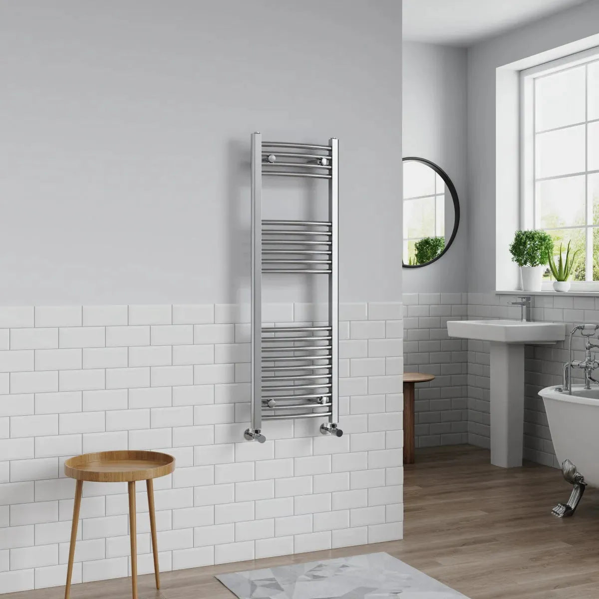 Gela - Curved heated towel rail chrome