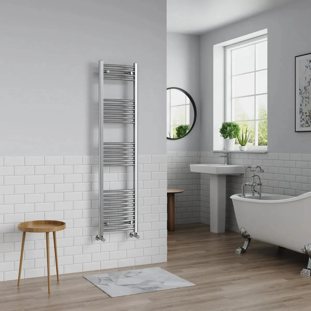 Gela - Curved heated towel rail chrome