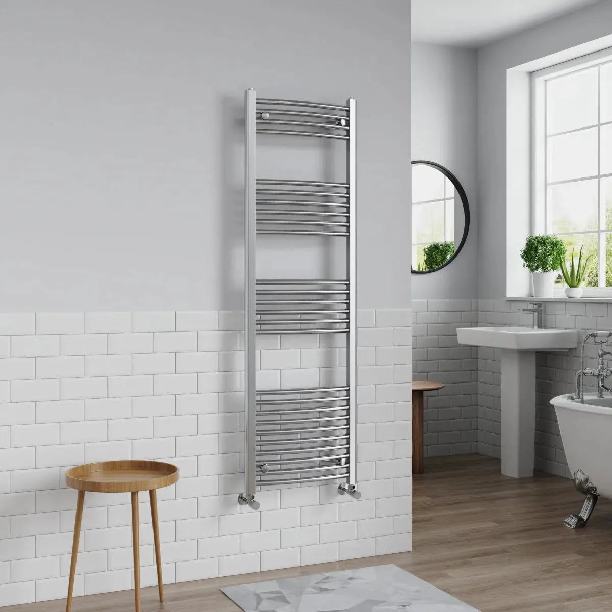 Gela - Curved heated towel rail chrome