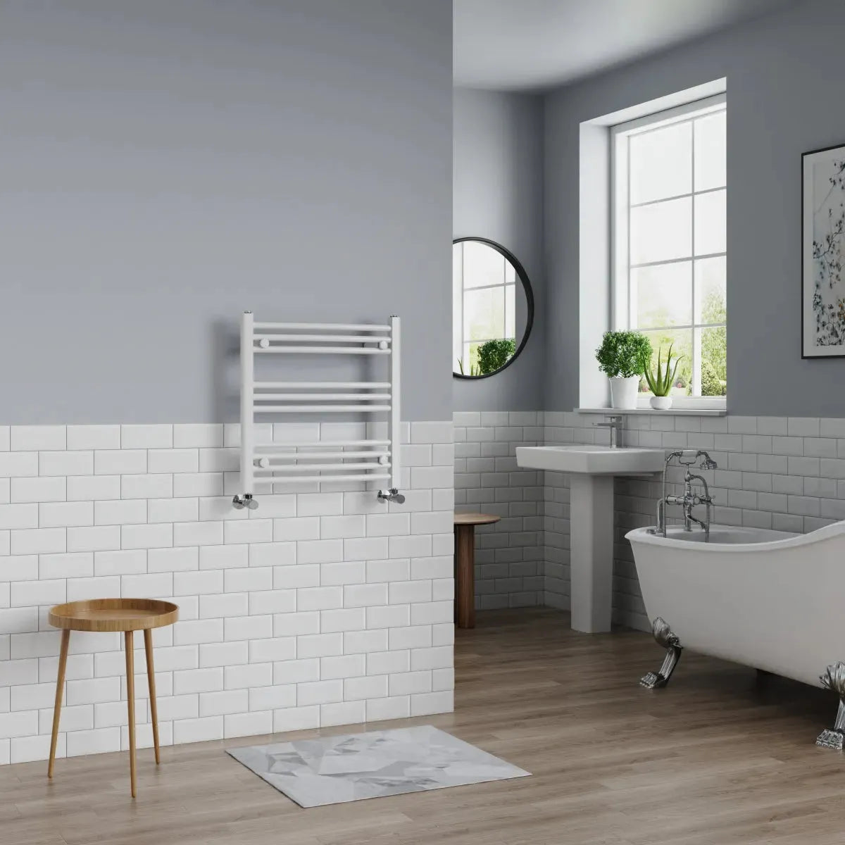 Gela - Curved heated towel rail white