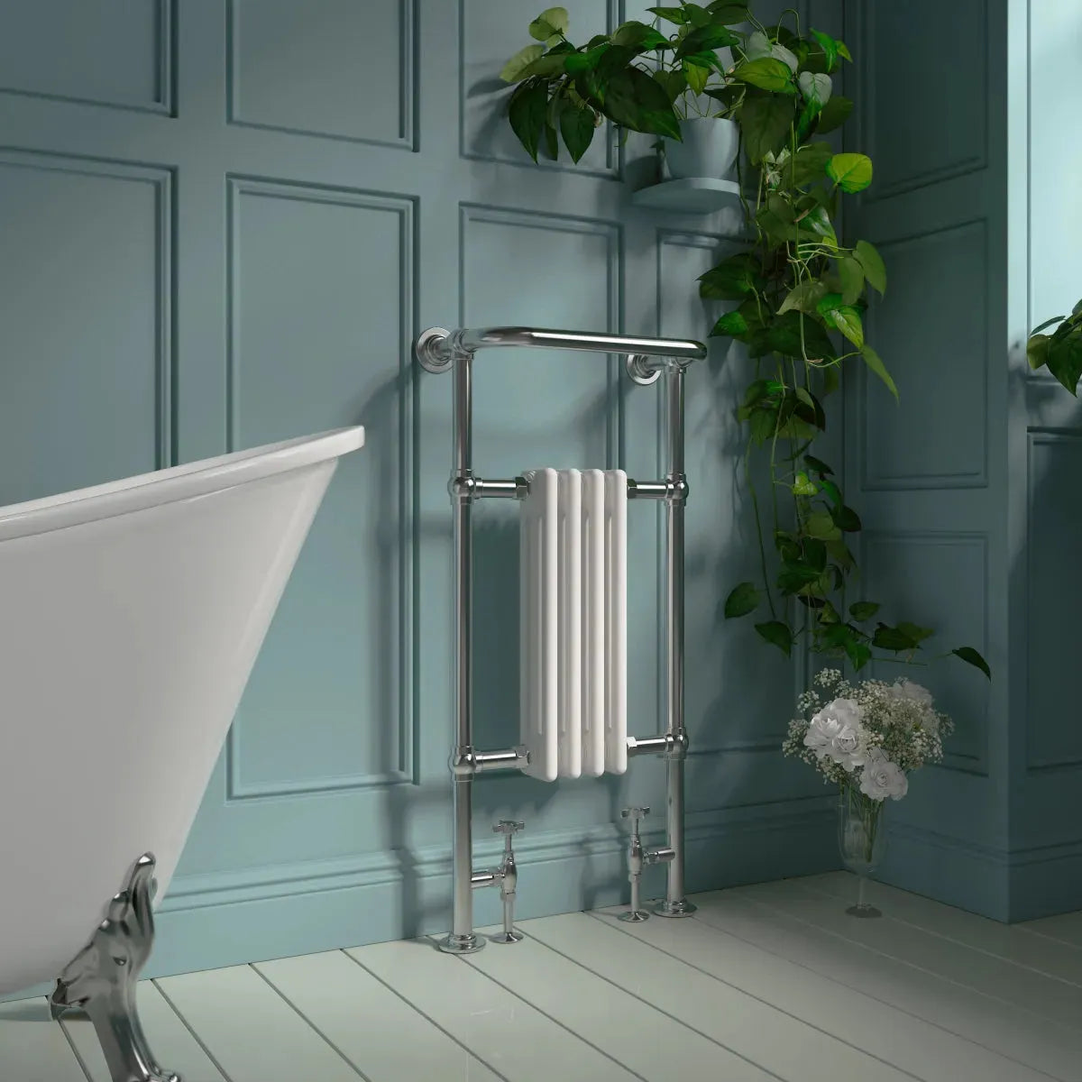 Varallo - Traditional heated towel rail white