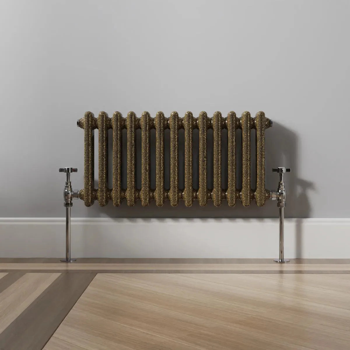 Ferentino - Traditional horizontal column radiator blackened gold