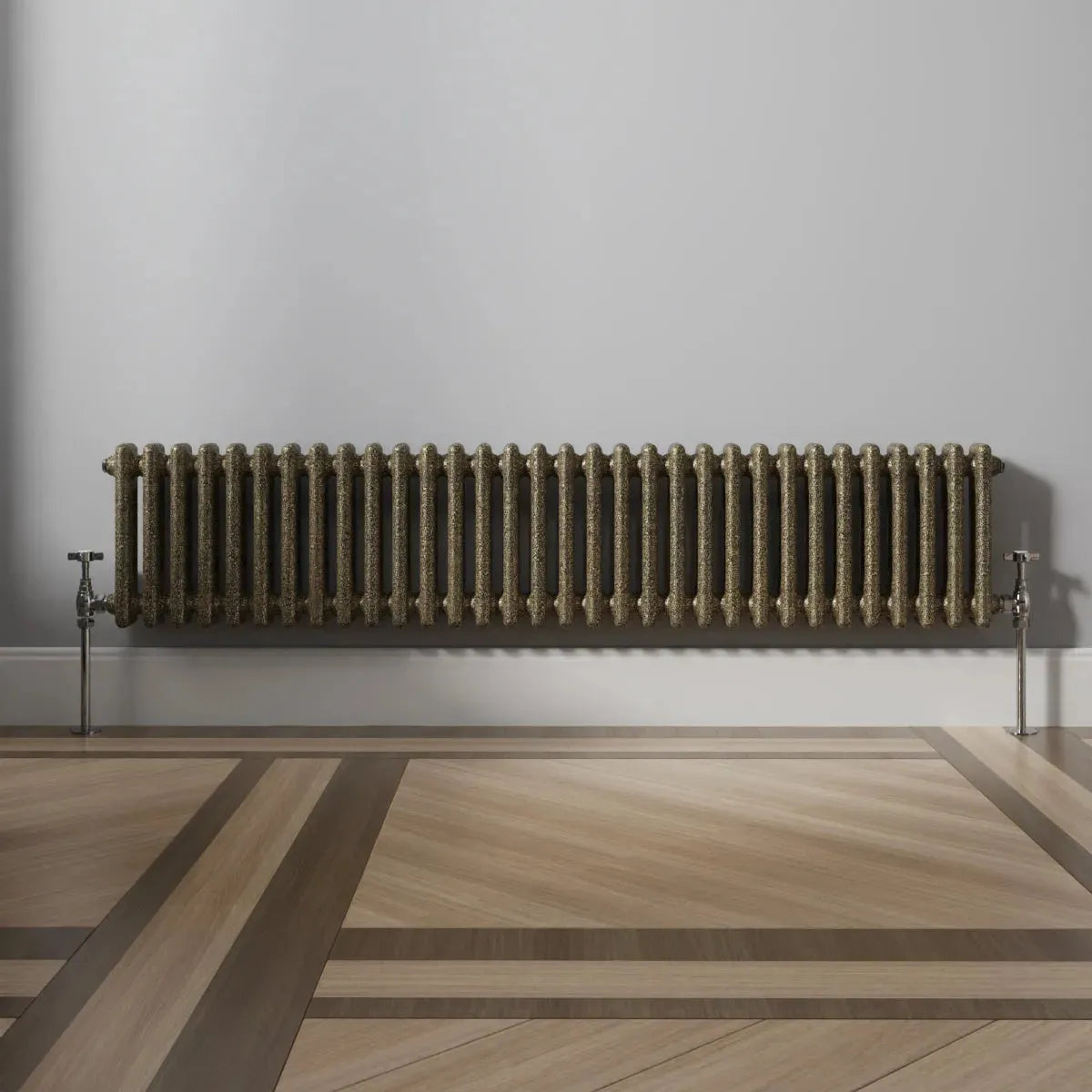 Ferentino - Traditional horizontal column radiator blackened gold