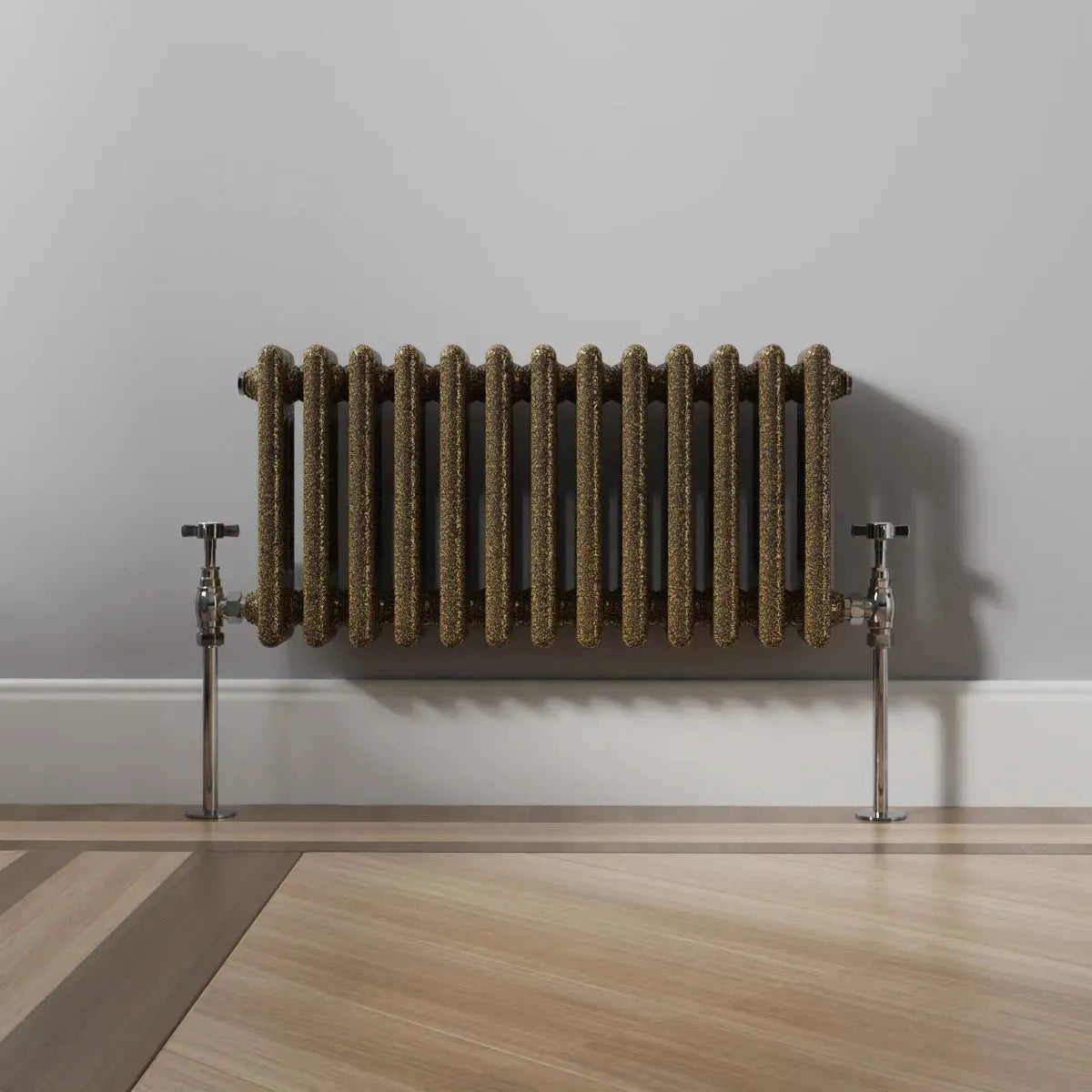 Ferentino - Traditional horizontal column radiator blackened gold