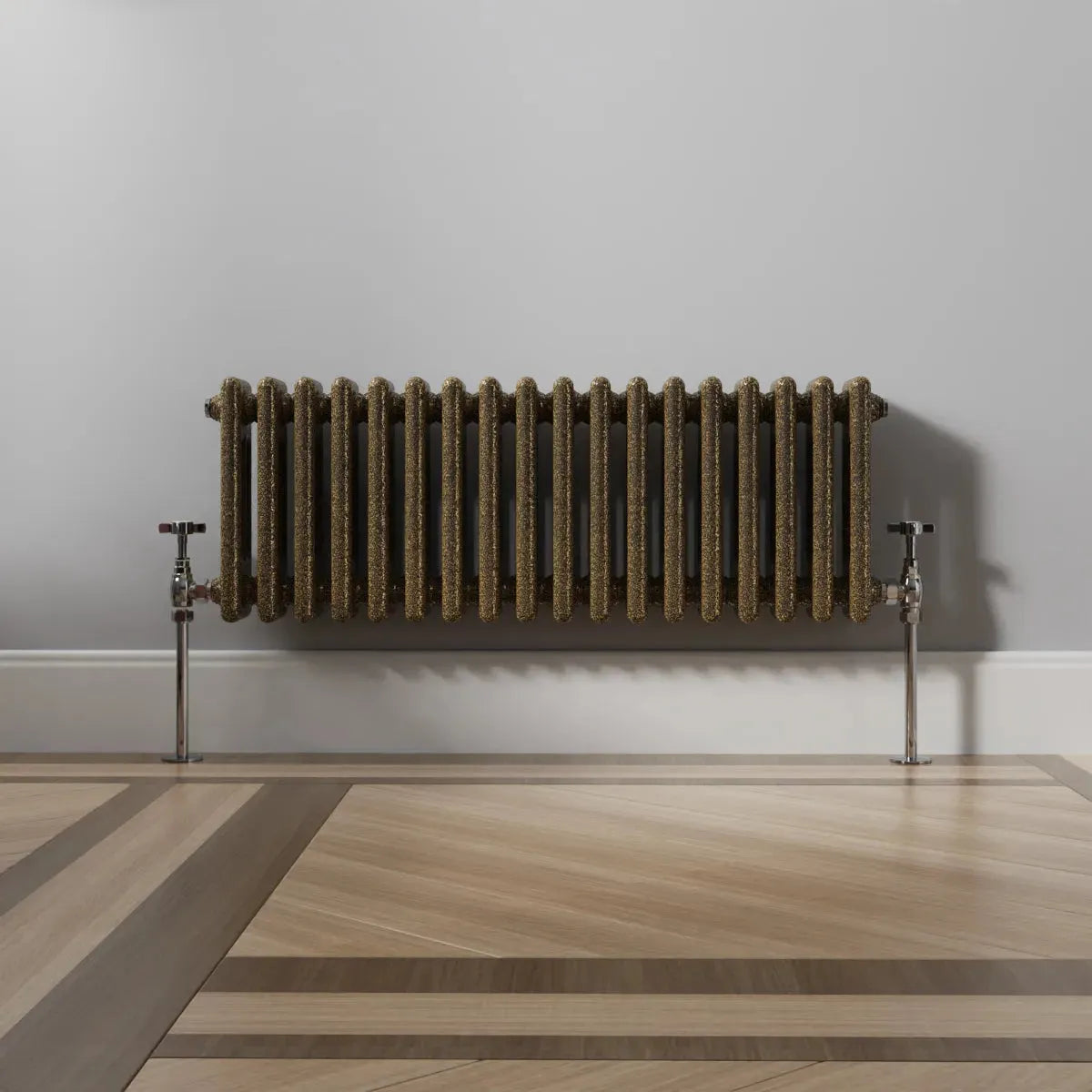 Ferentino - Traditional horizontal column radiator blackened gold