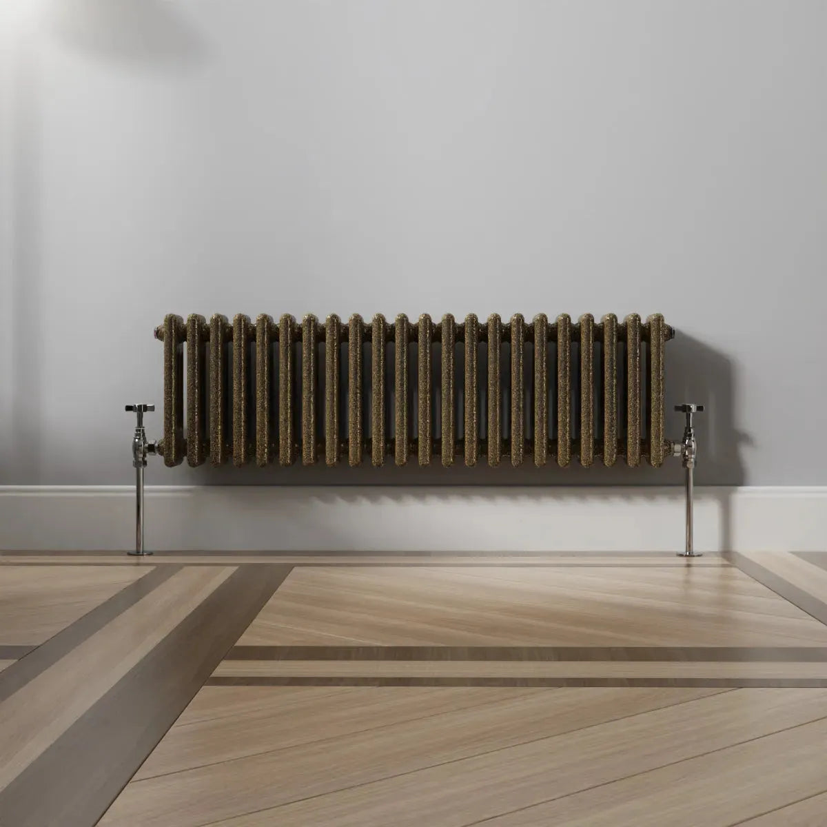 Ferentino - Traditional horizontal column radiator blackened gold