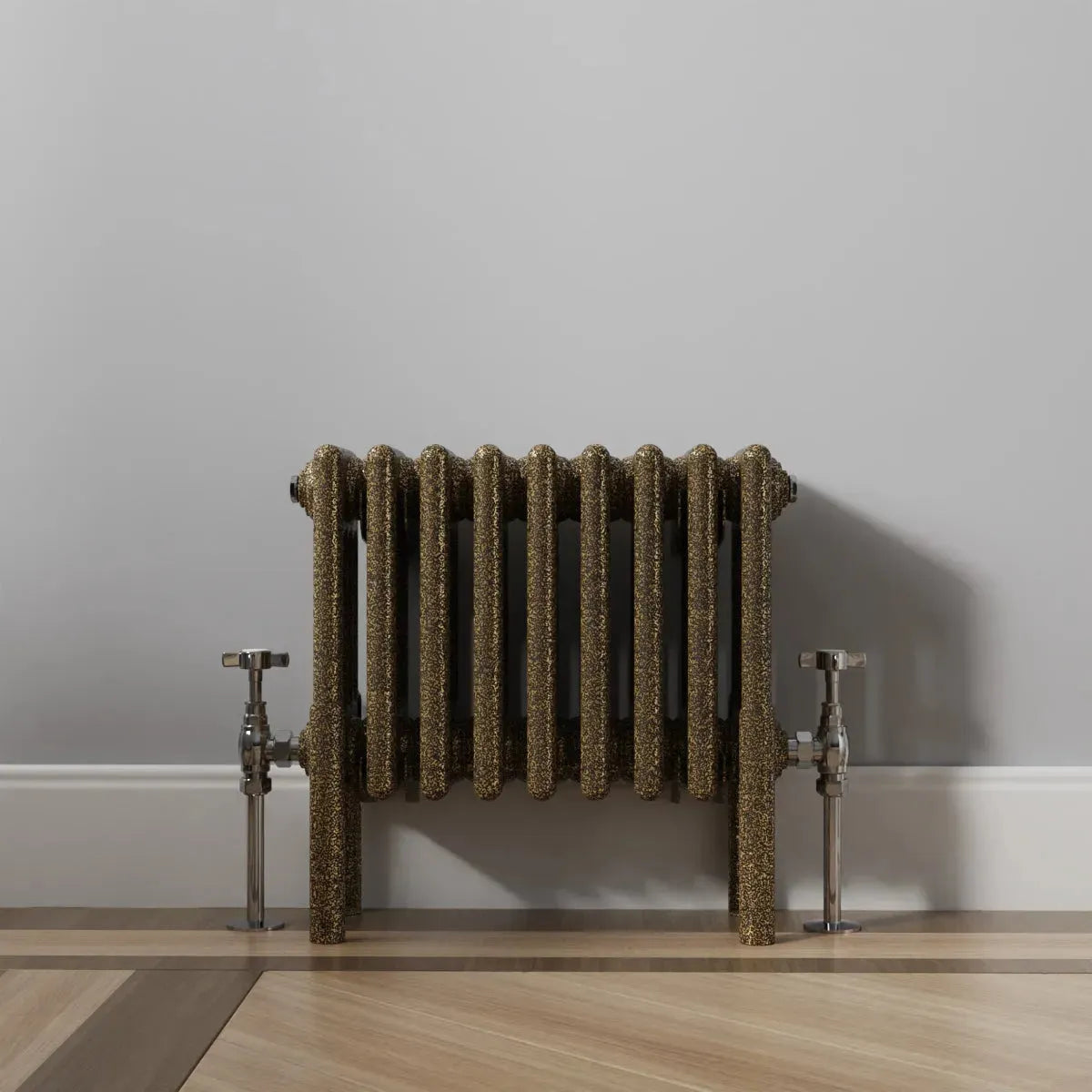 Ferentino - Traditional horizontal column radiator blackened gold