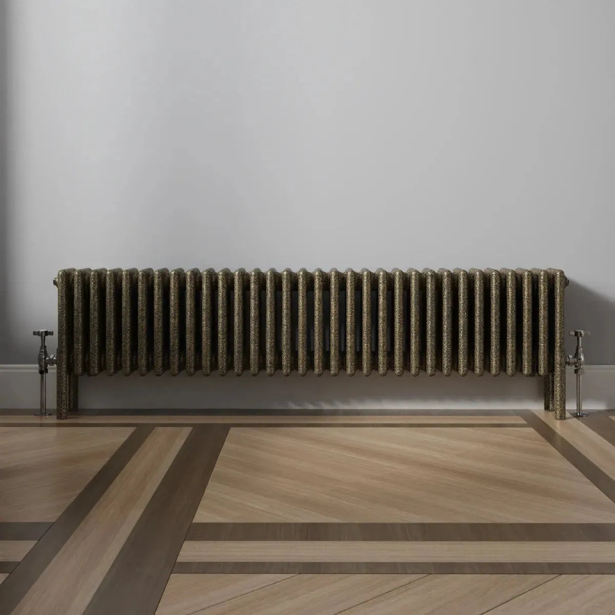 Ferentino - Traditional horizontal column radiator blackened gold