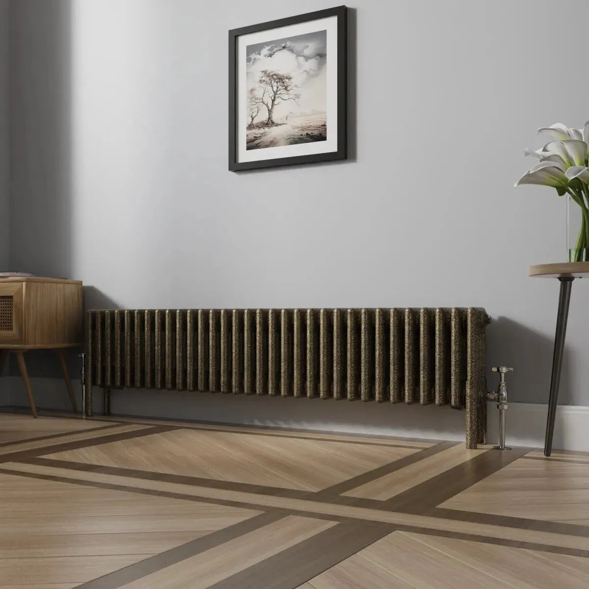 Ferentino - Traditional horizontal column radiator blackened gold