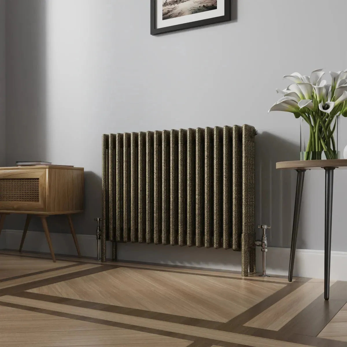 Ferentino - Traditional horizontal column radiator blackened gold