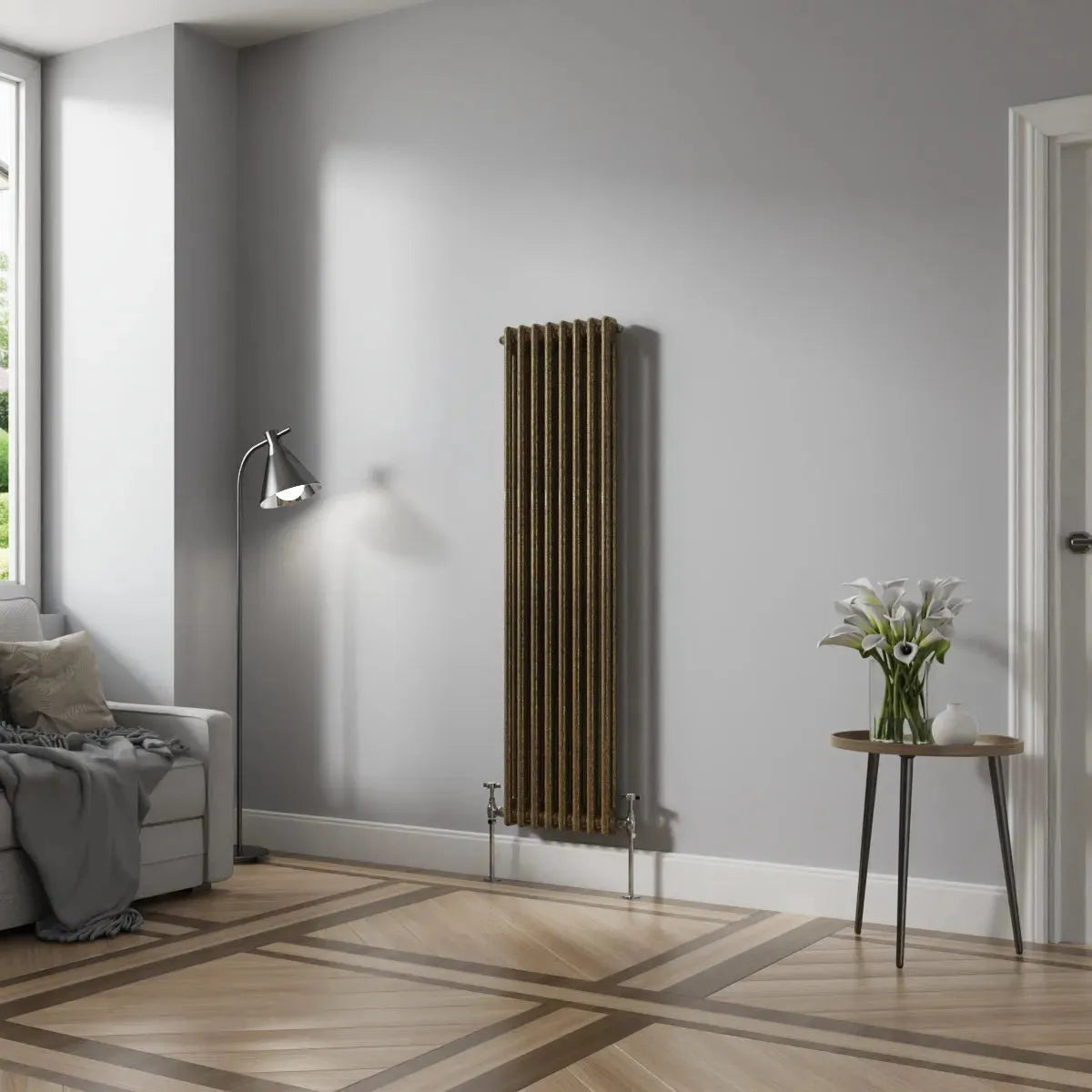 Ferentino - Traditional vertical column radiator blackened gold