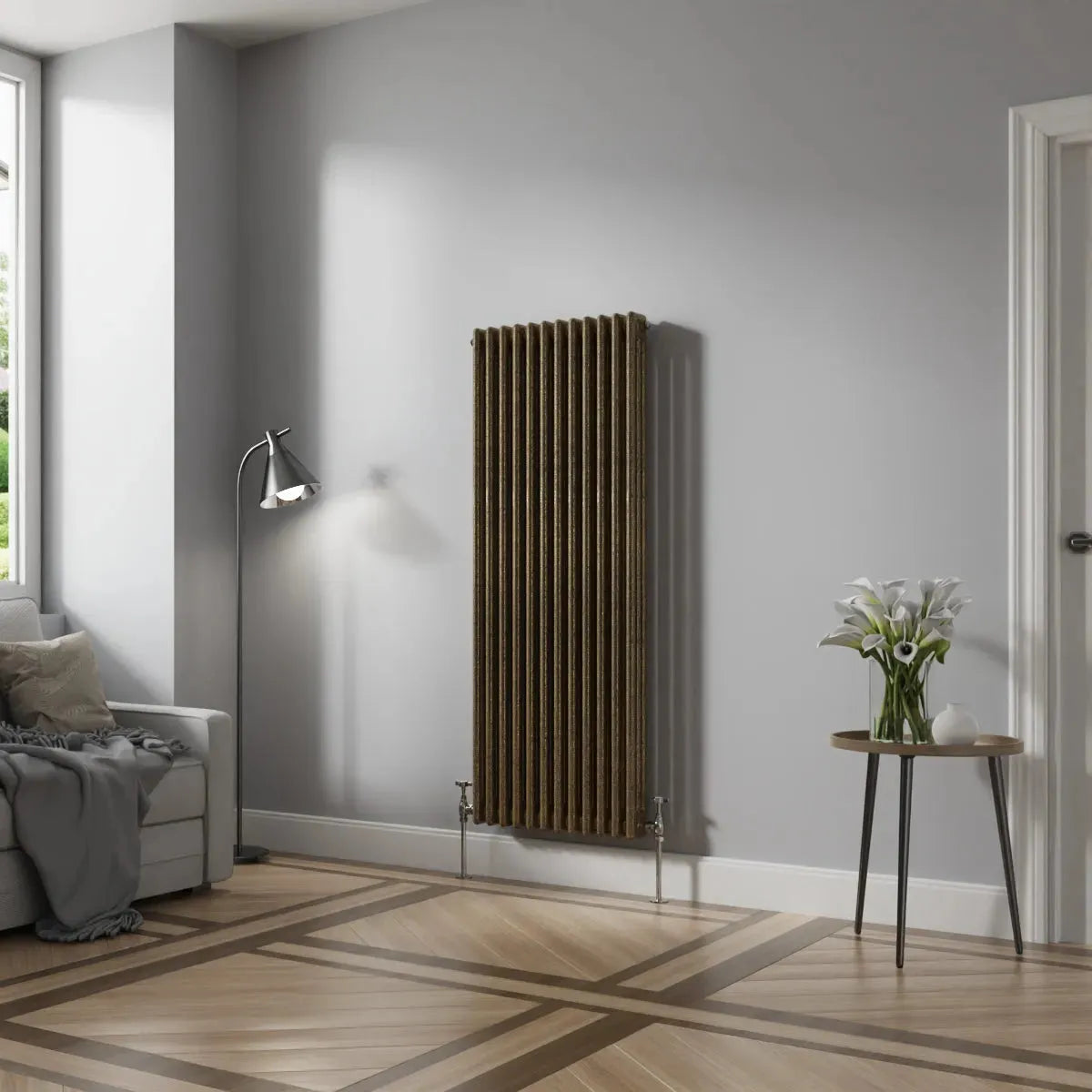 Ferentino - Traditional vertical column radiator blackened gold