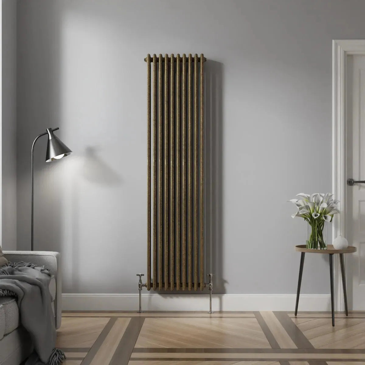 Ferentino - Traditional vertical column radiator blackened gold