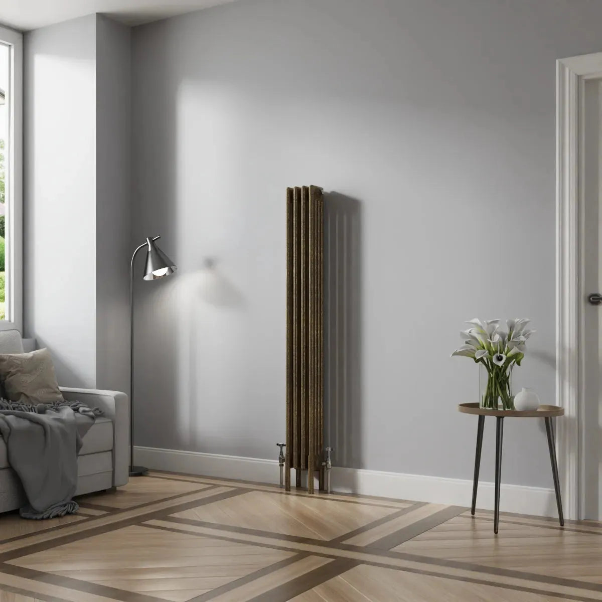 Ferentino - Traditional vertical column radiator blackened gold