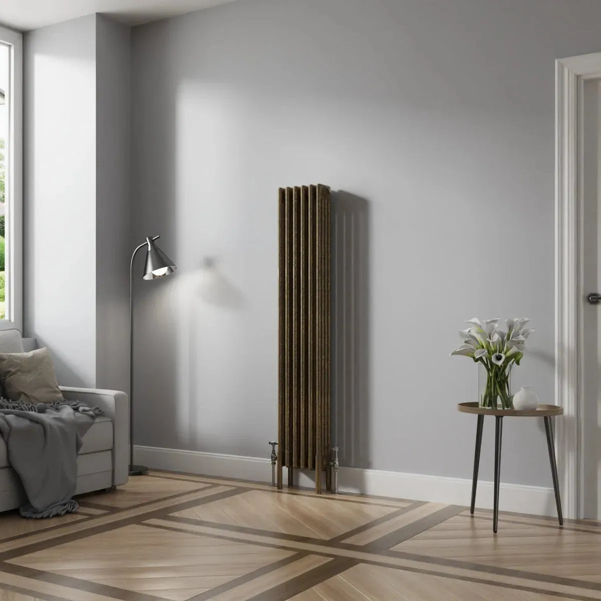 Ferentino - Traditional vertical column radiator blackened gold