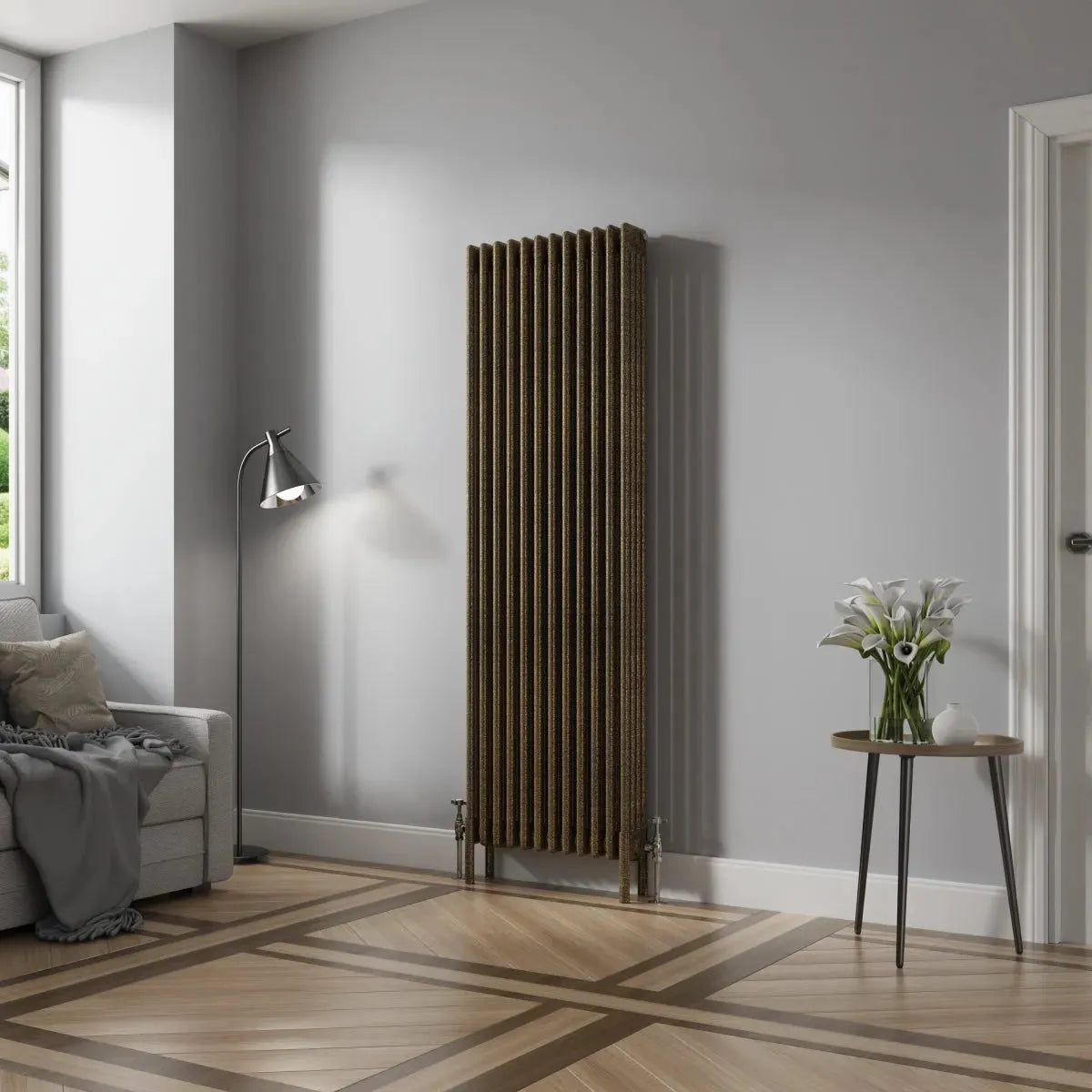 Ferentino - Traditional vertical column radiator blackened gold