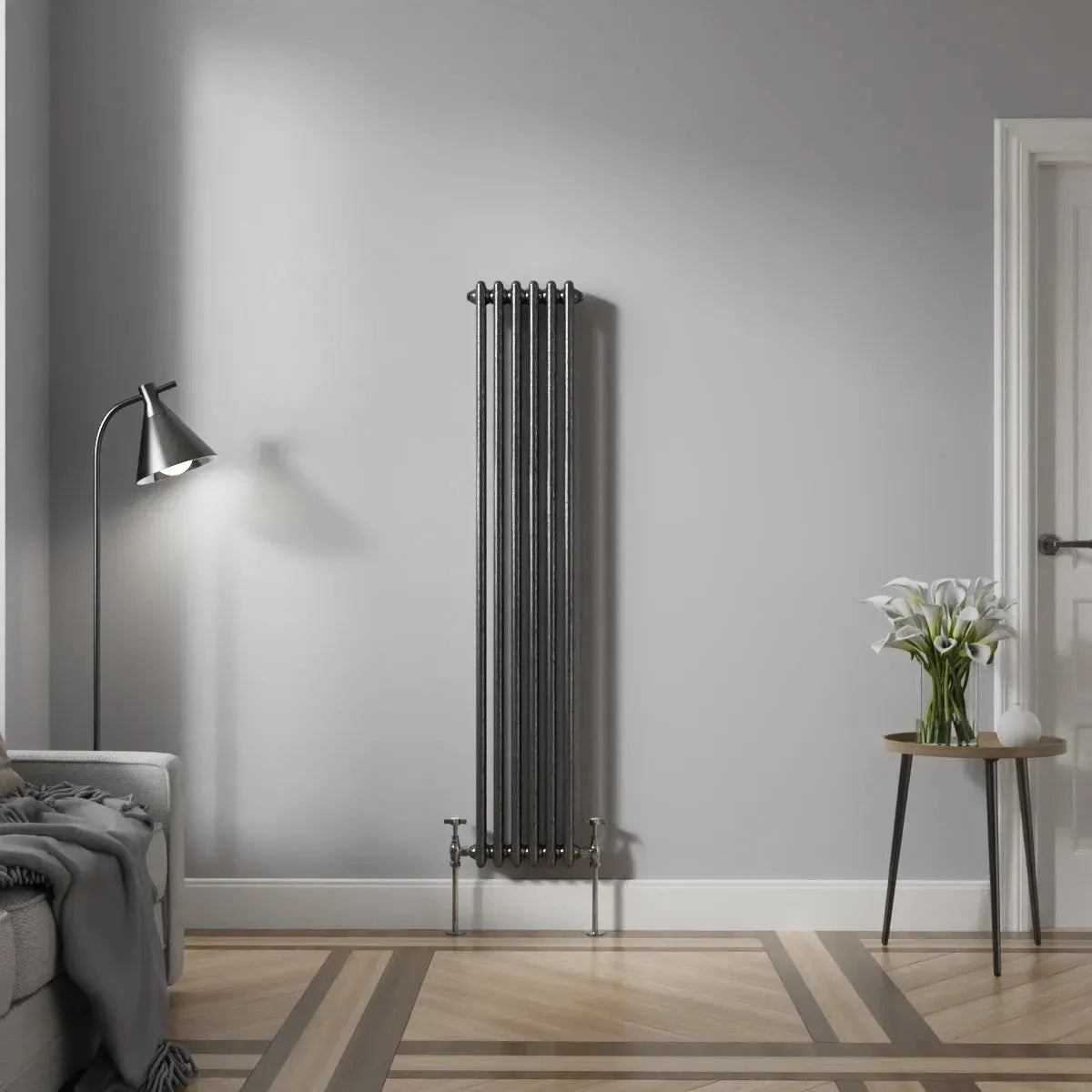 Ferentino - Traditional vertical column radiator blackened silver