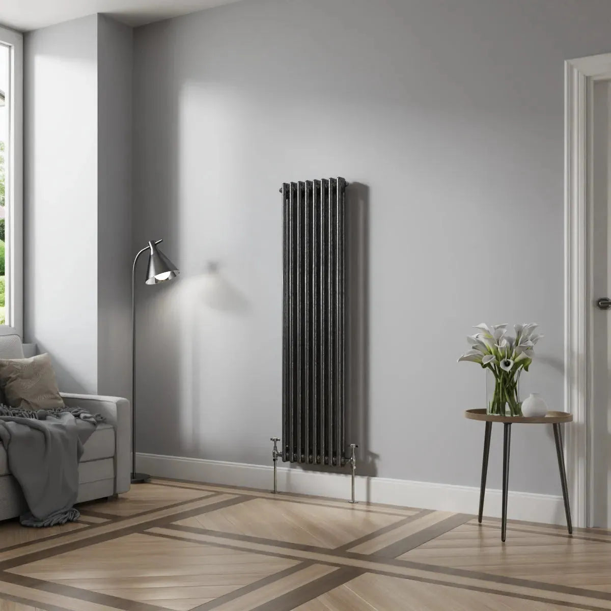 Ferentino - Traditional vertical column radiator blackened silver