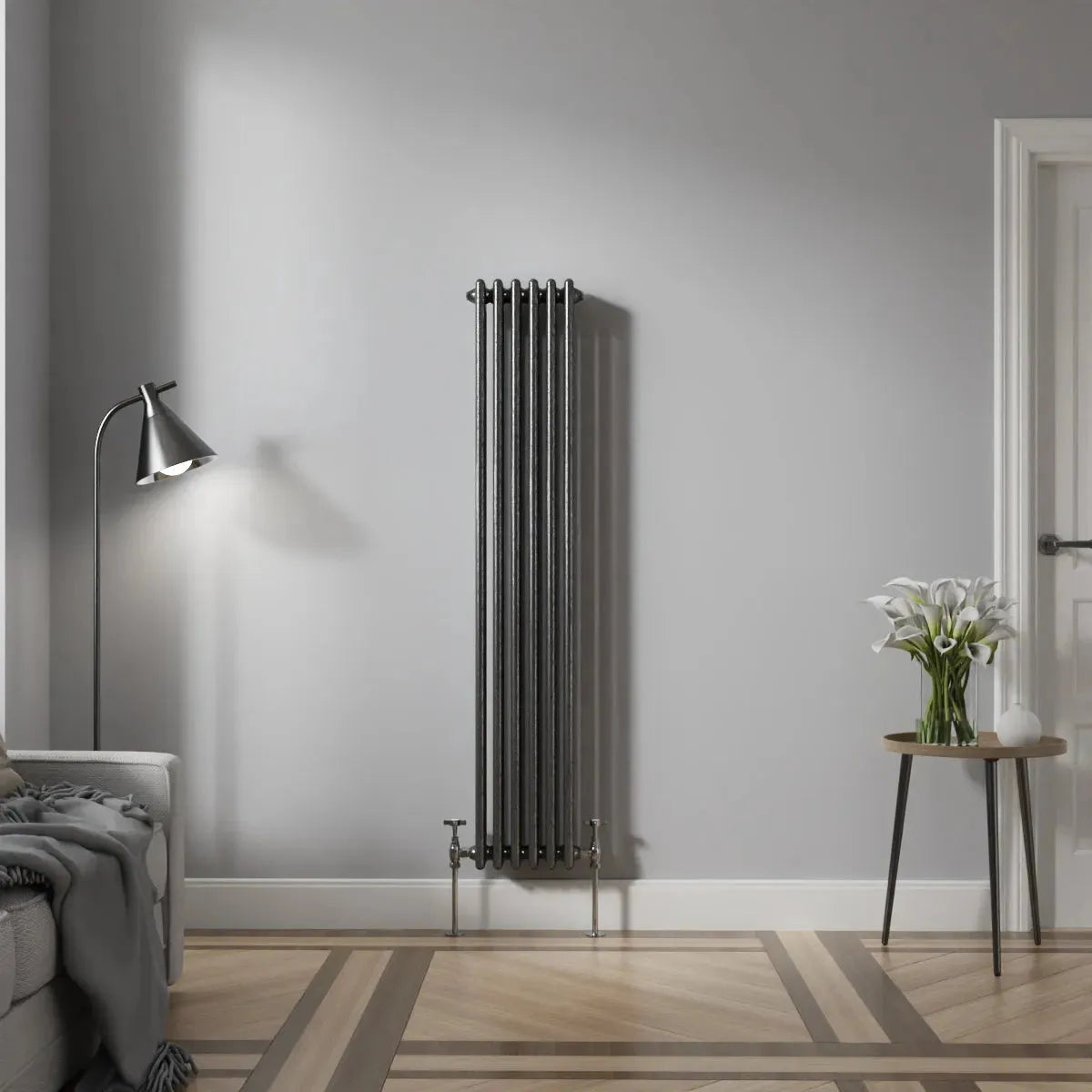 Ferentino - Traditional vertical column radiator blackened silver