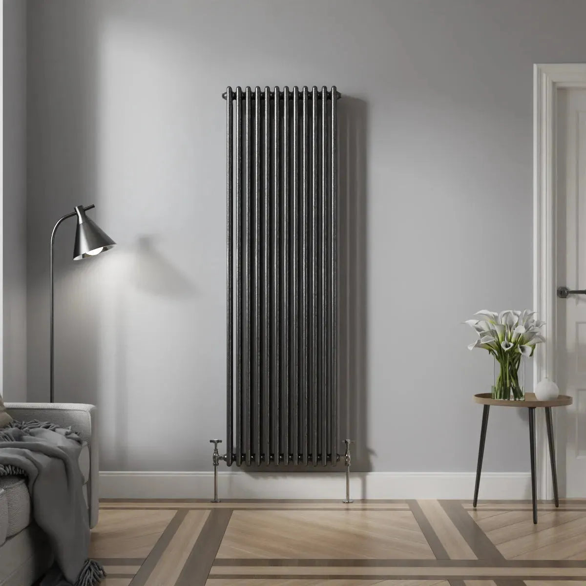 Ferentino - Traditional vertical column radiator blackened silver